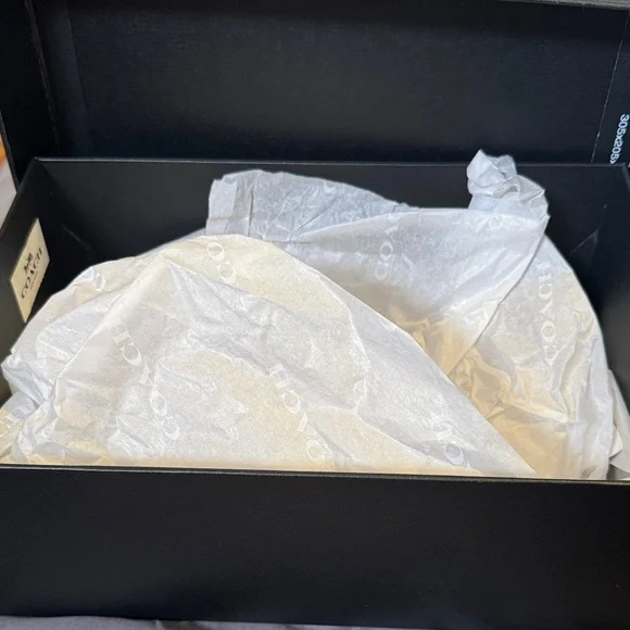 STORAGE for BAGS BOX!! COACH Black Box with COACH Liner Paper and White Logo - Picture 4 of 14